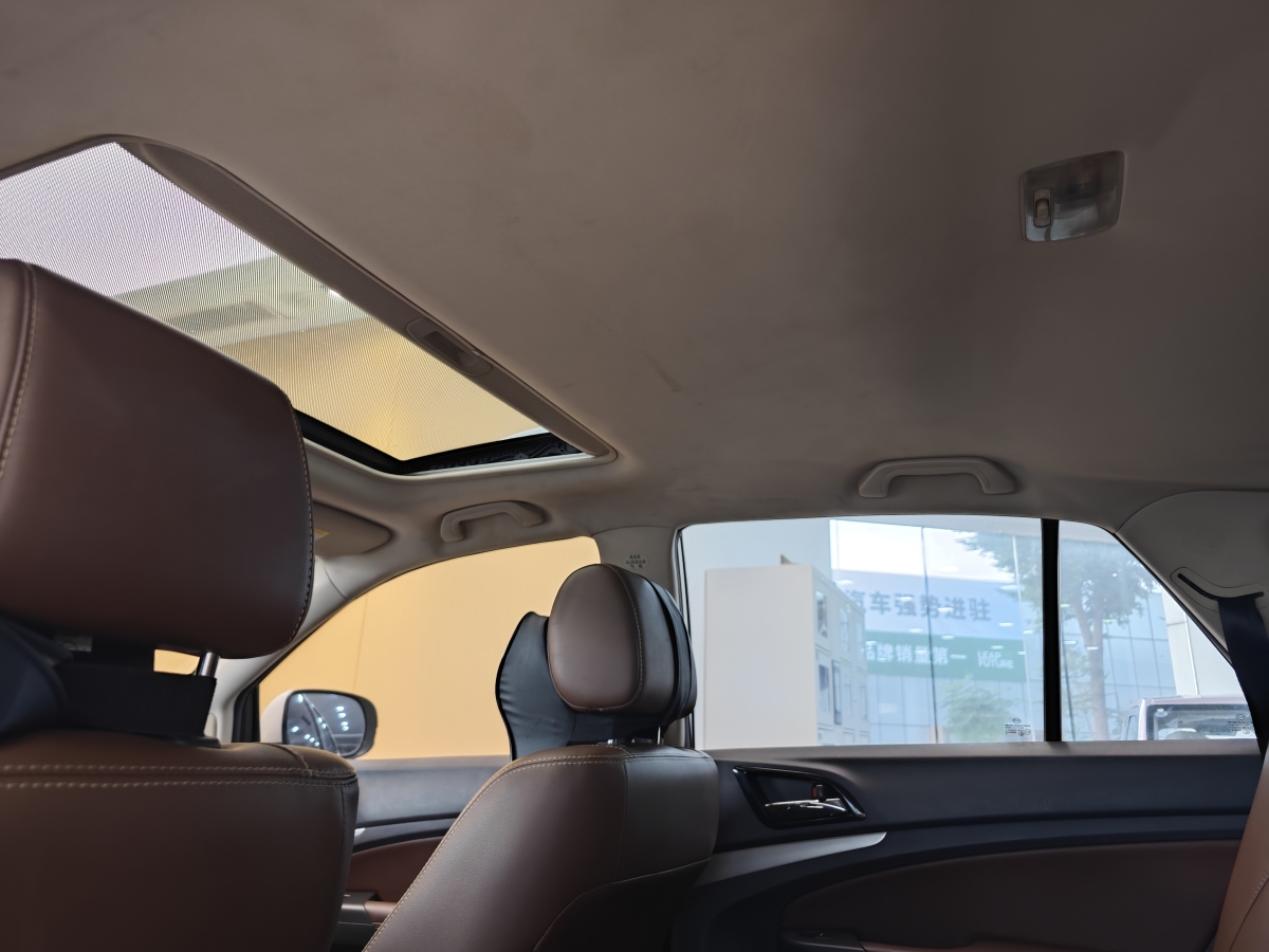 BYD S7 2015 car image #27