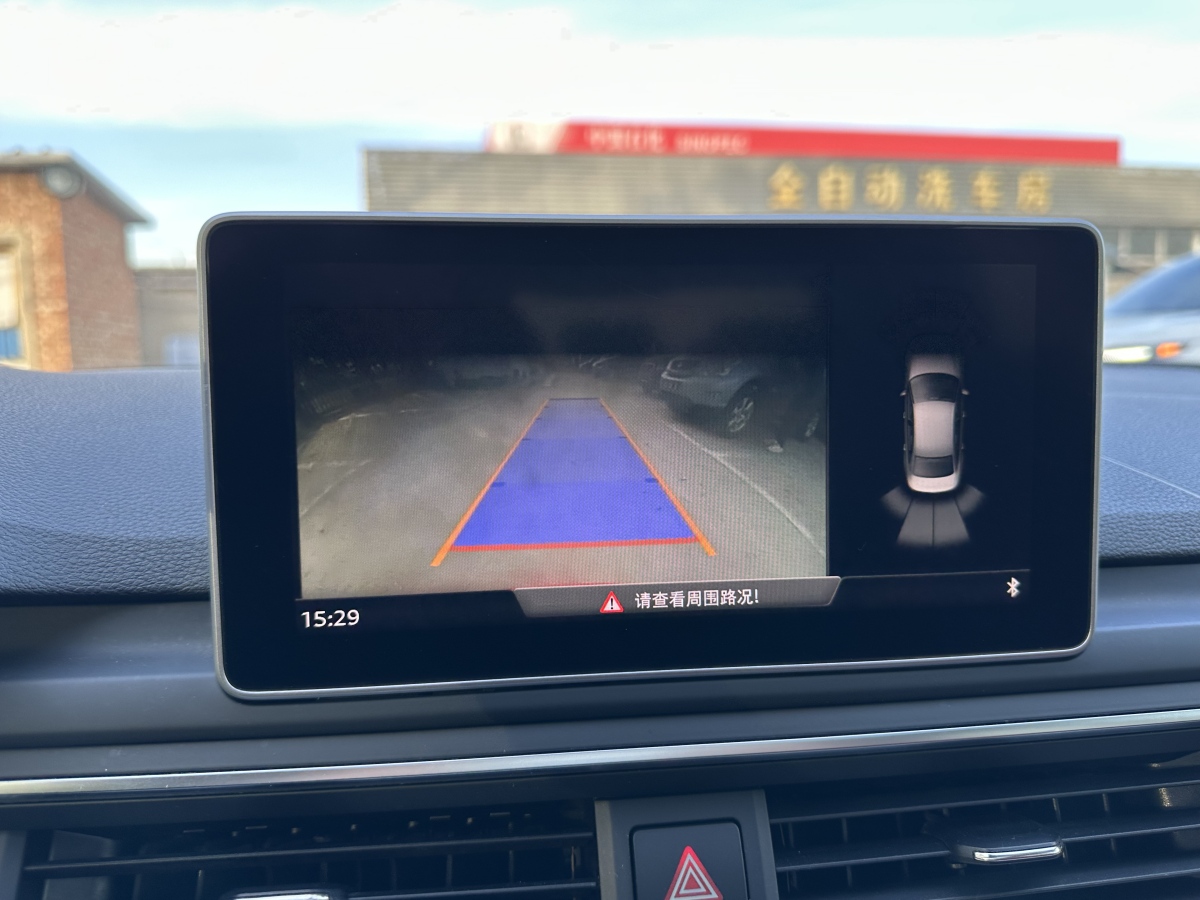 Audi S4 2018 car image #27