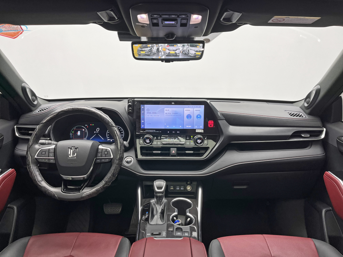 Toyota Crown Kluger 2024 immagine di auto #27