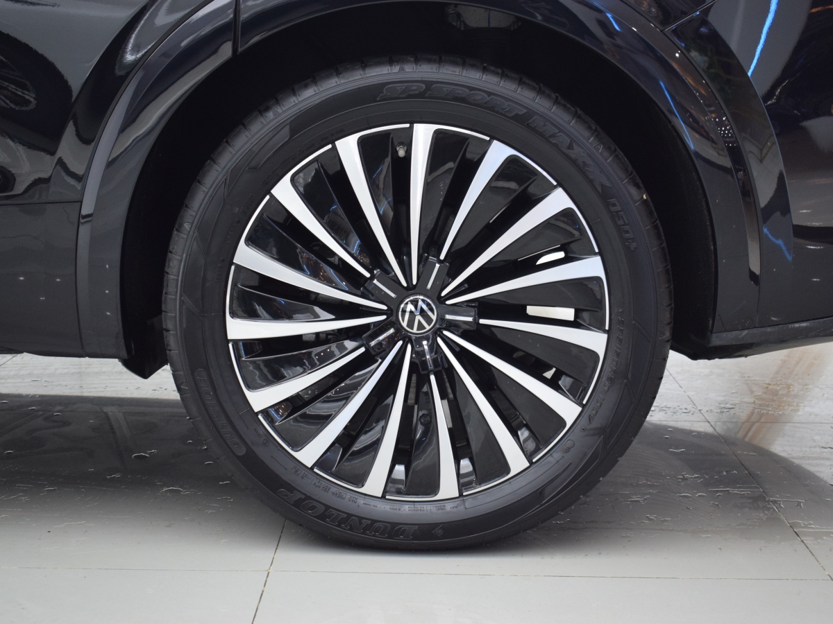 Volkswagen Viloran 2024 #27 Volkswagen Viloran 2024 car image #27