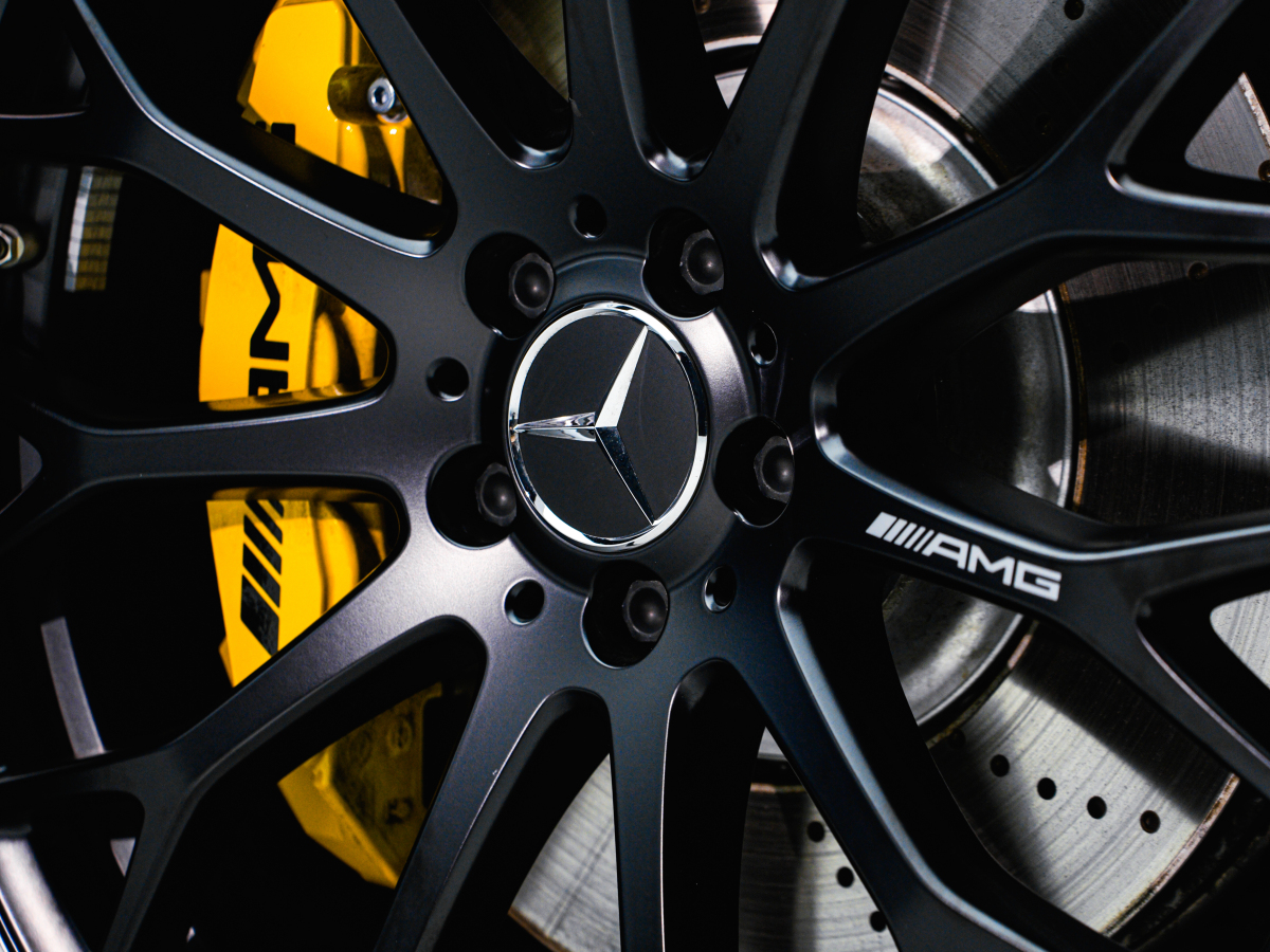 Mercedes-Benz SL Class 2025 car image #27