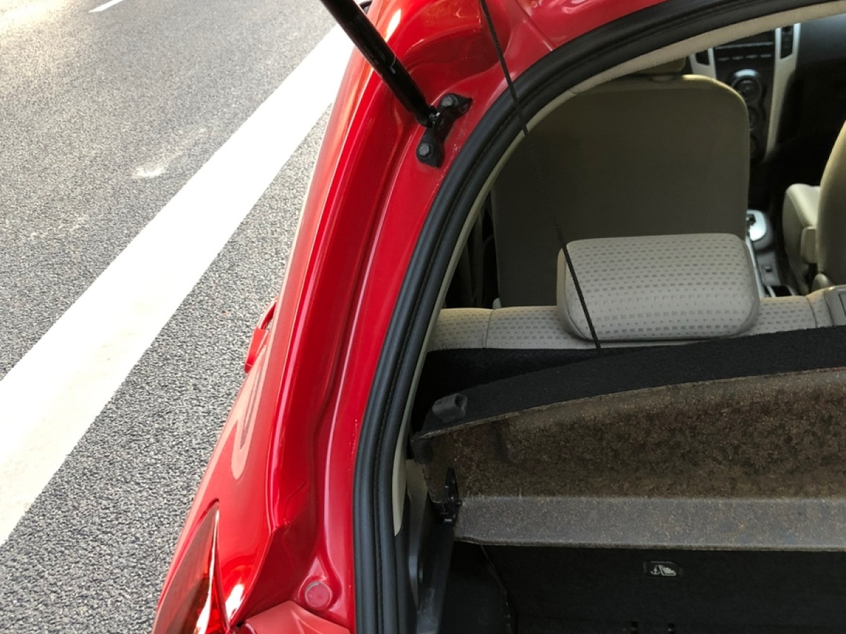 Toyota Yaris 2013 imagem de carro #27