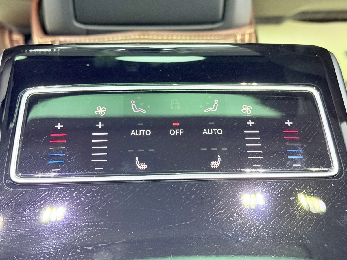 Audi A8 2018 #27 Audi A8 2018 car image #27