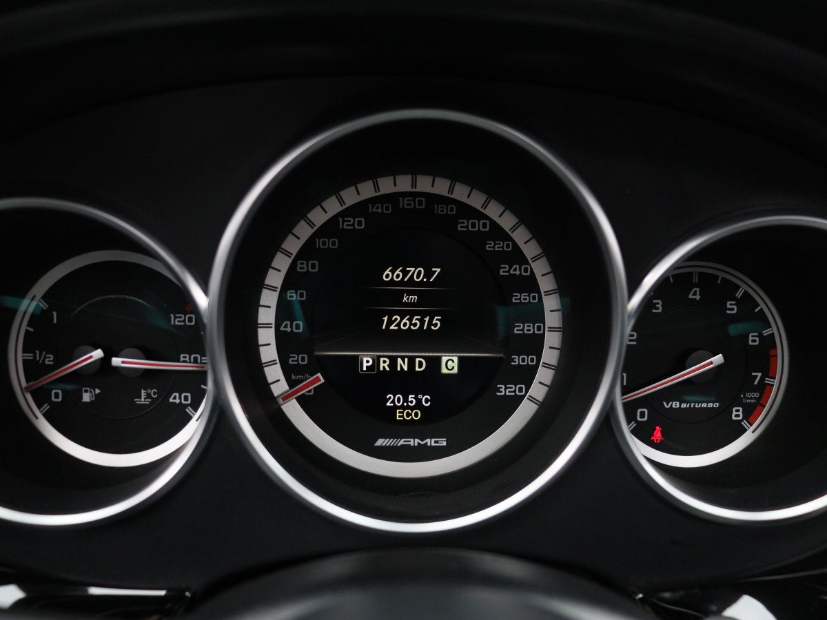 Mercedes-Benz 2012 car image #27