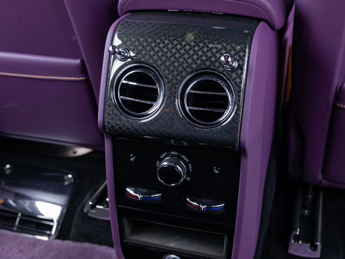 Rolls-Royce Cullinan 2023 #27 Rolls-Royce Cullinan 2023 car image #27