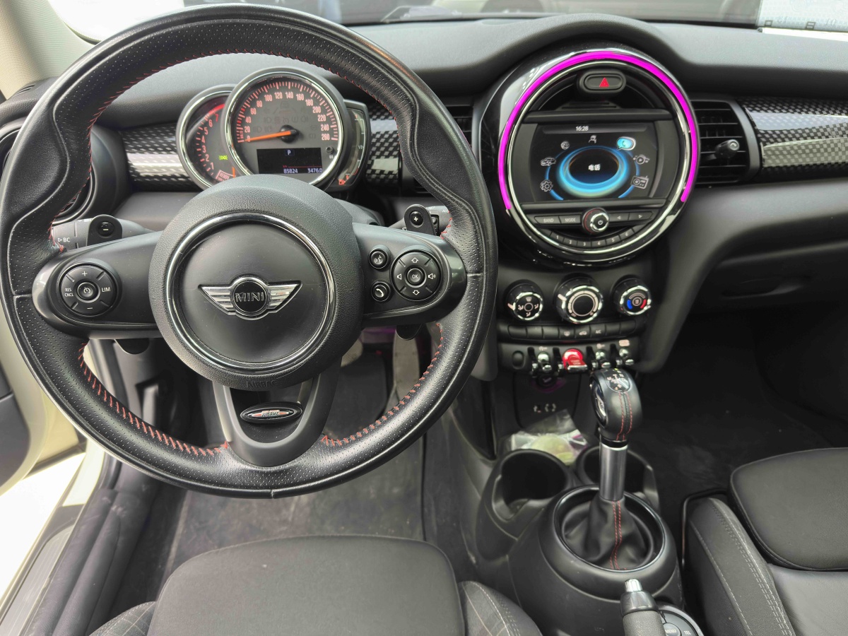 BMW 2018 #27 BMW 2018 car image #27