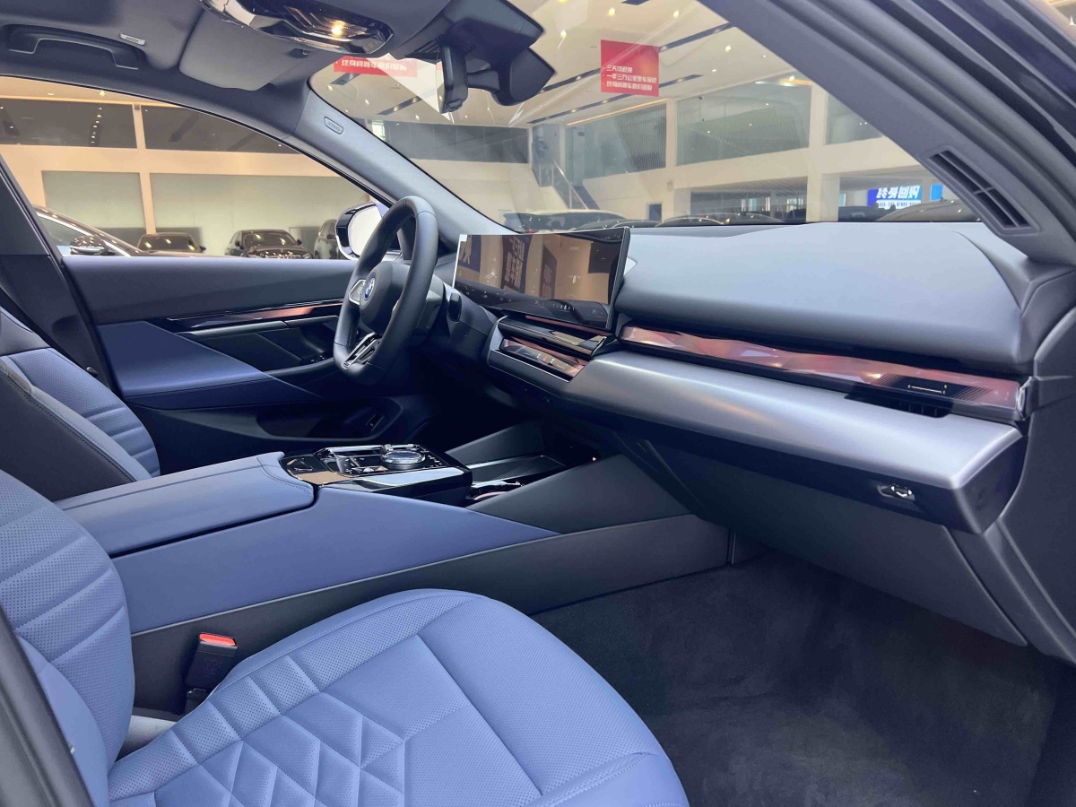 BMW i5 2025 #27 BMW i5 2025 изображение автомобиля #27