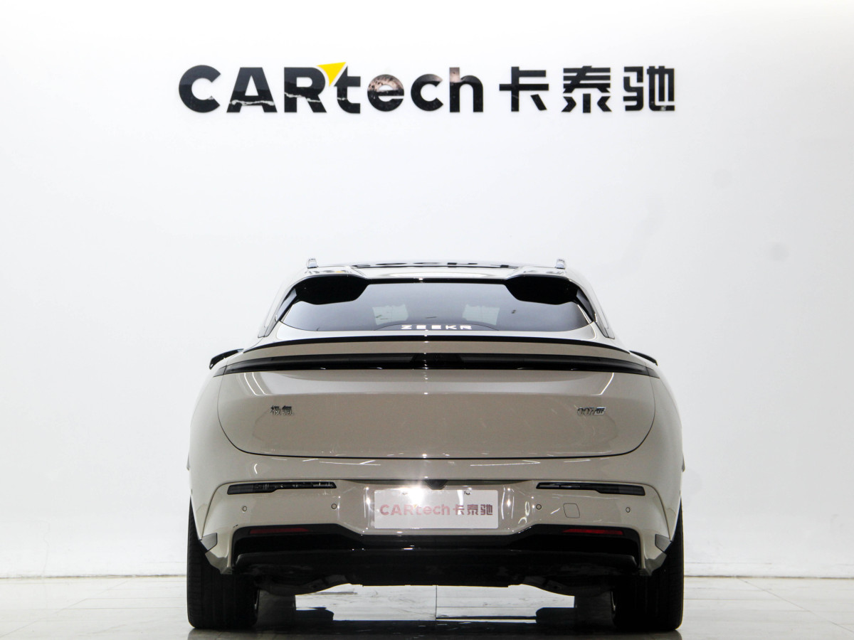 极氪 极氪007GT 2025 汽车图片 #27