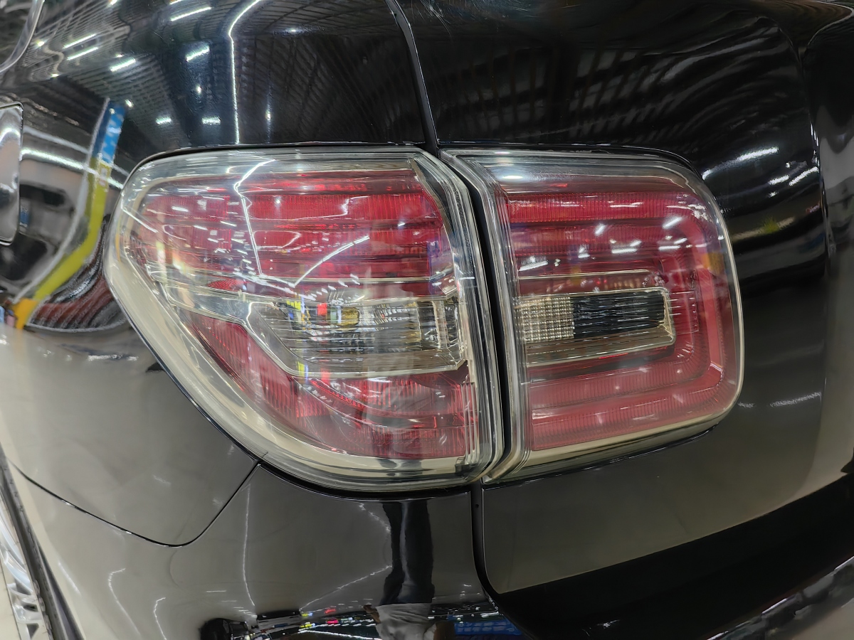 日产 途乐 2018 汽车图片 #27