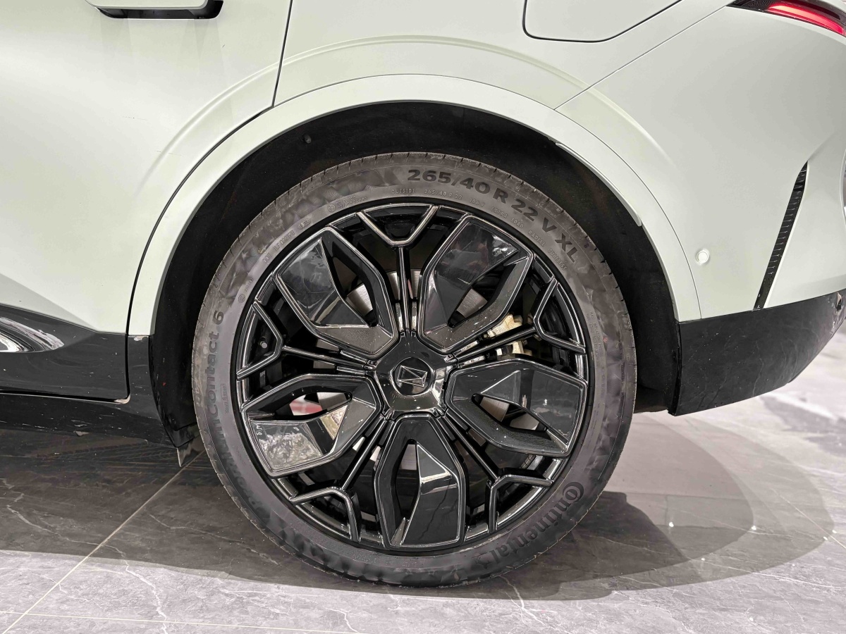 Avatr 11 2023 car image #27