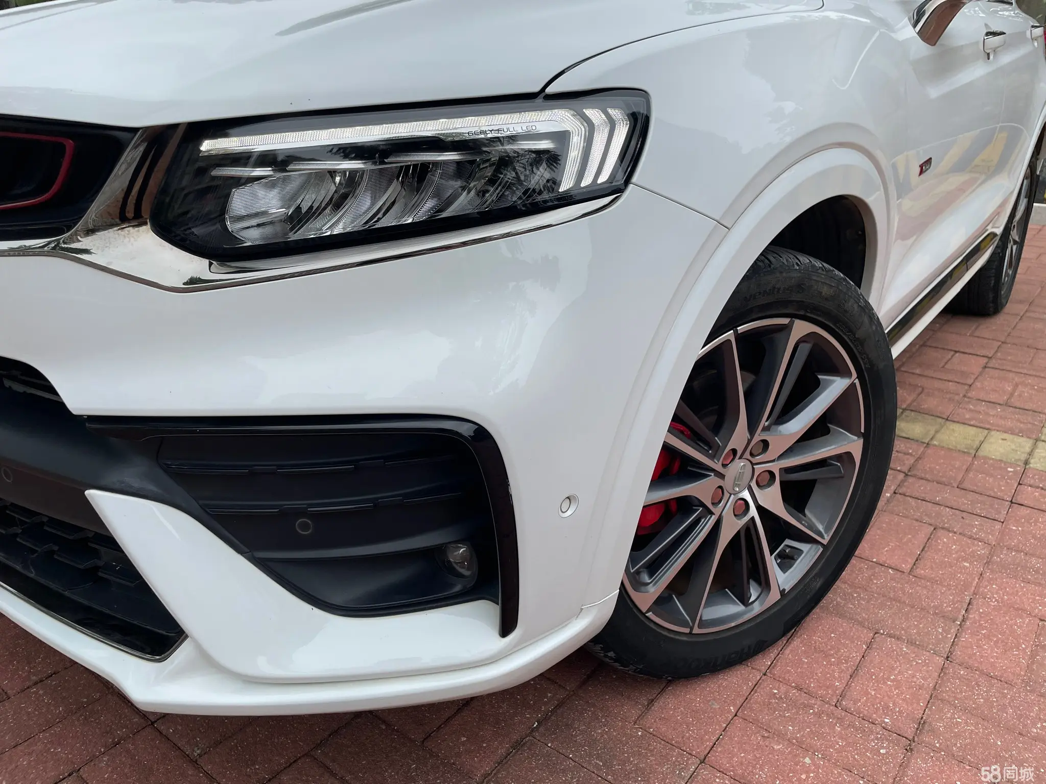 GEELY Tugella 2019 car image #27