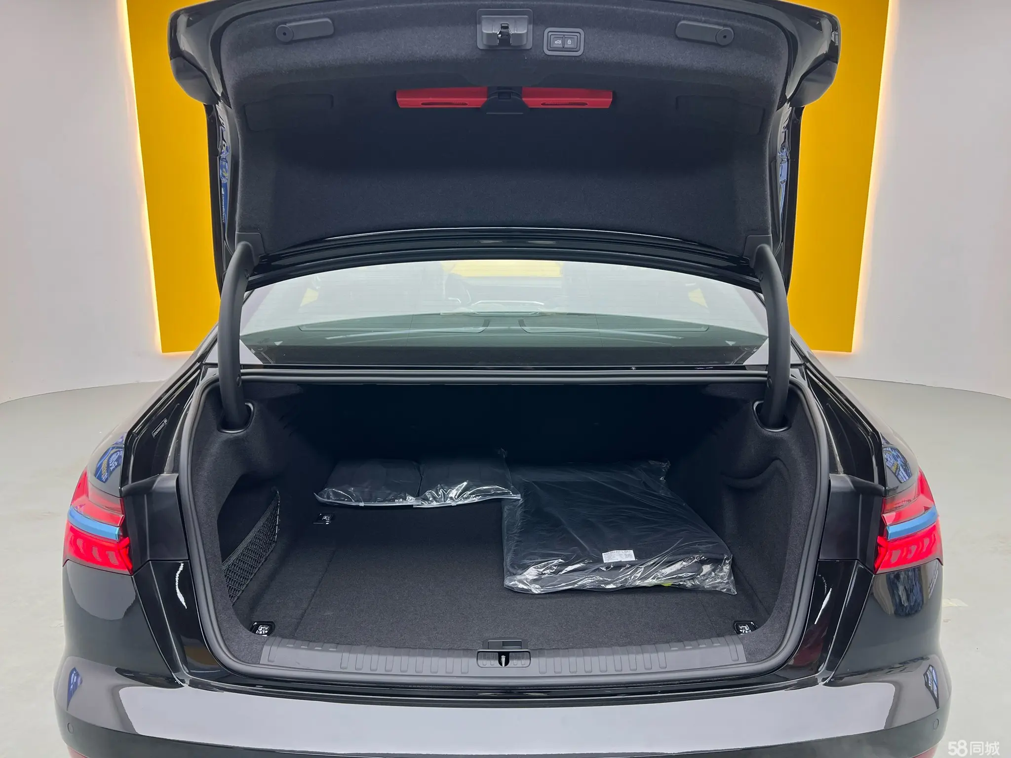 Audi A6L 2025 car image #27