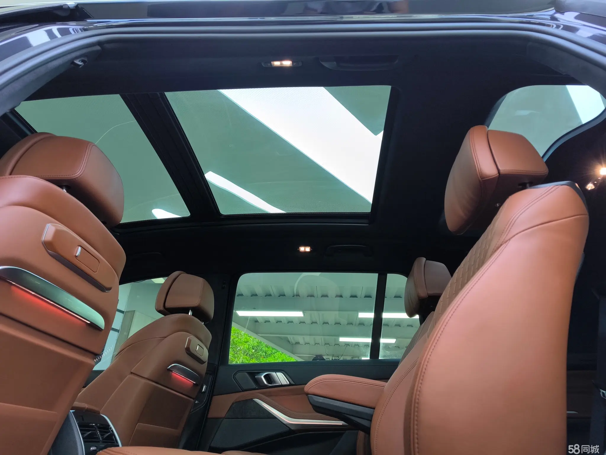 BMW X7 2023 immagine di auto #27