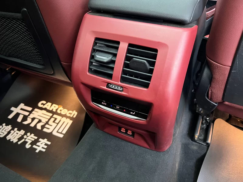 BMW X4 M40i 2024 #27 BMW X4 M40i 2024 immagine di auto #27
