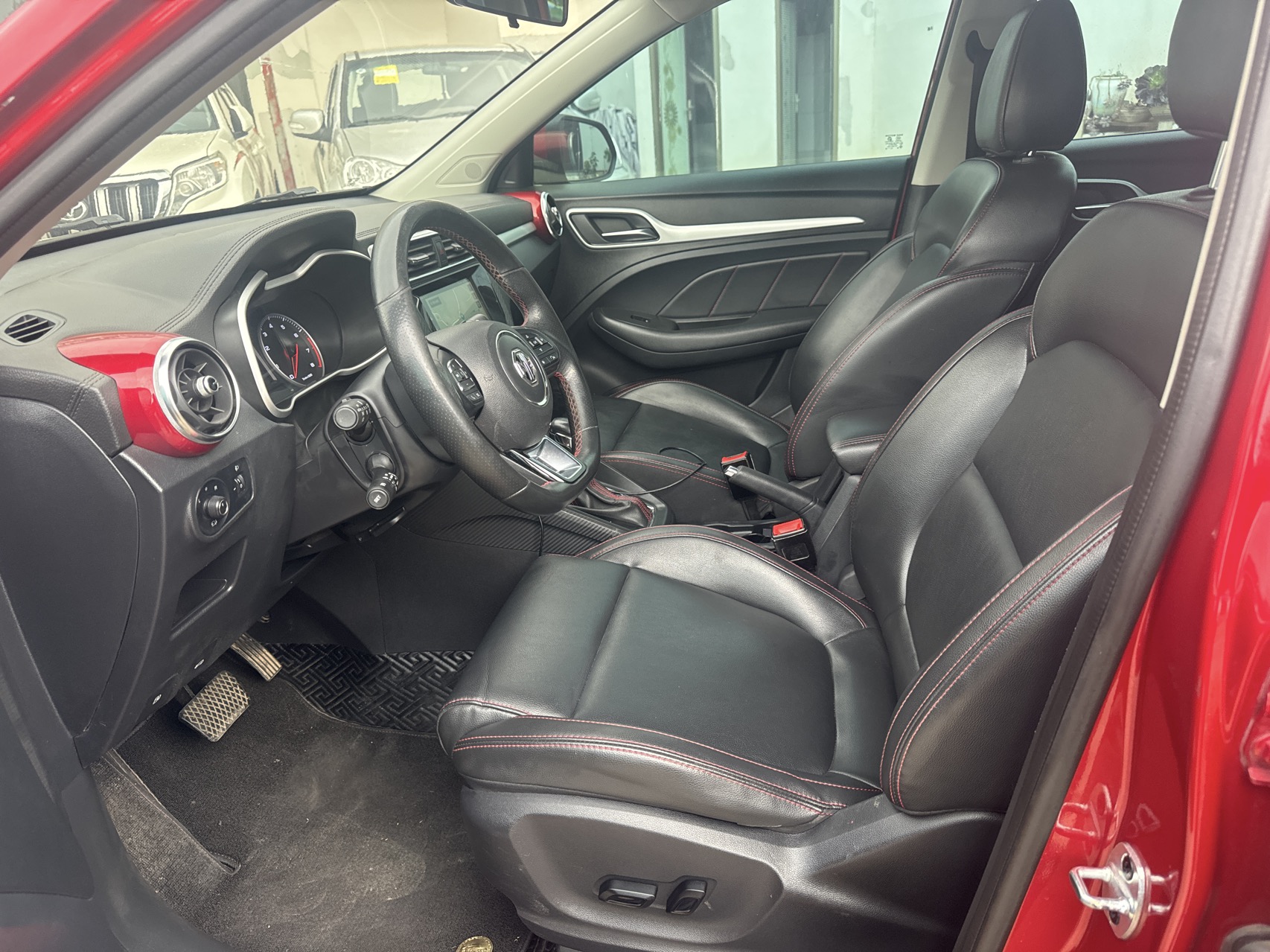 MG ZS 2018 #9 MG ZS 2018 car image #9
