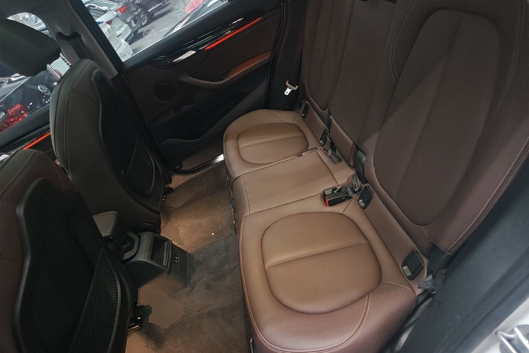 BMW X1 2020 car image #17