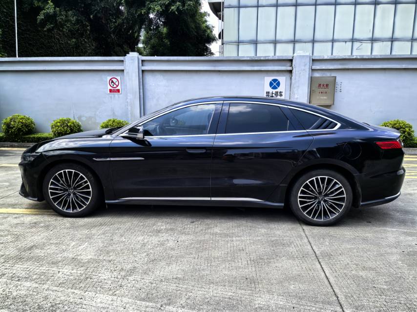 BYD Han 2021 car image #8