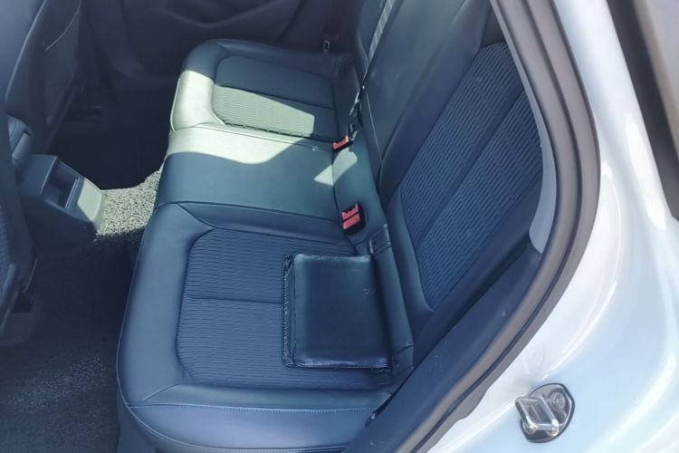 Audi A3 2017 car image #17