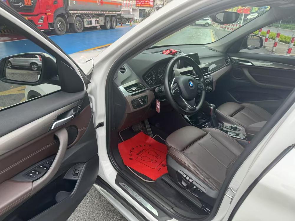 BMW X1 2017 #8 BMW X1 2017 car image #8