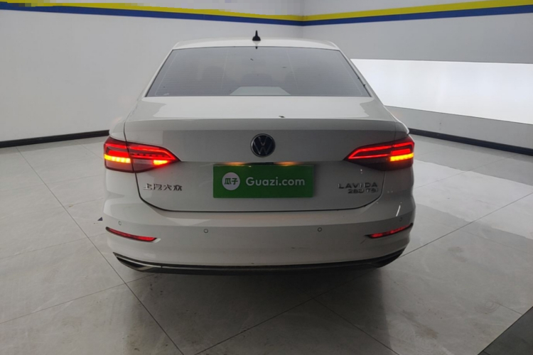 Volkswagen Lavida 2021 car image #6