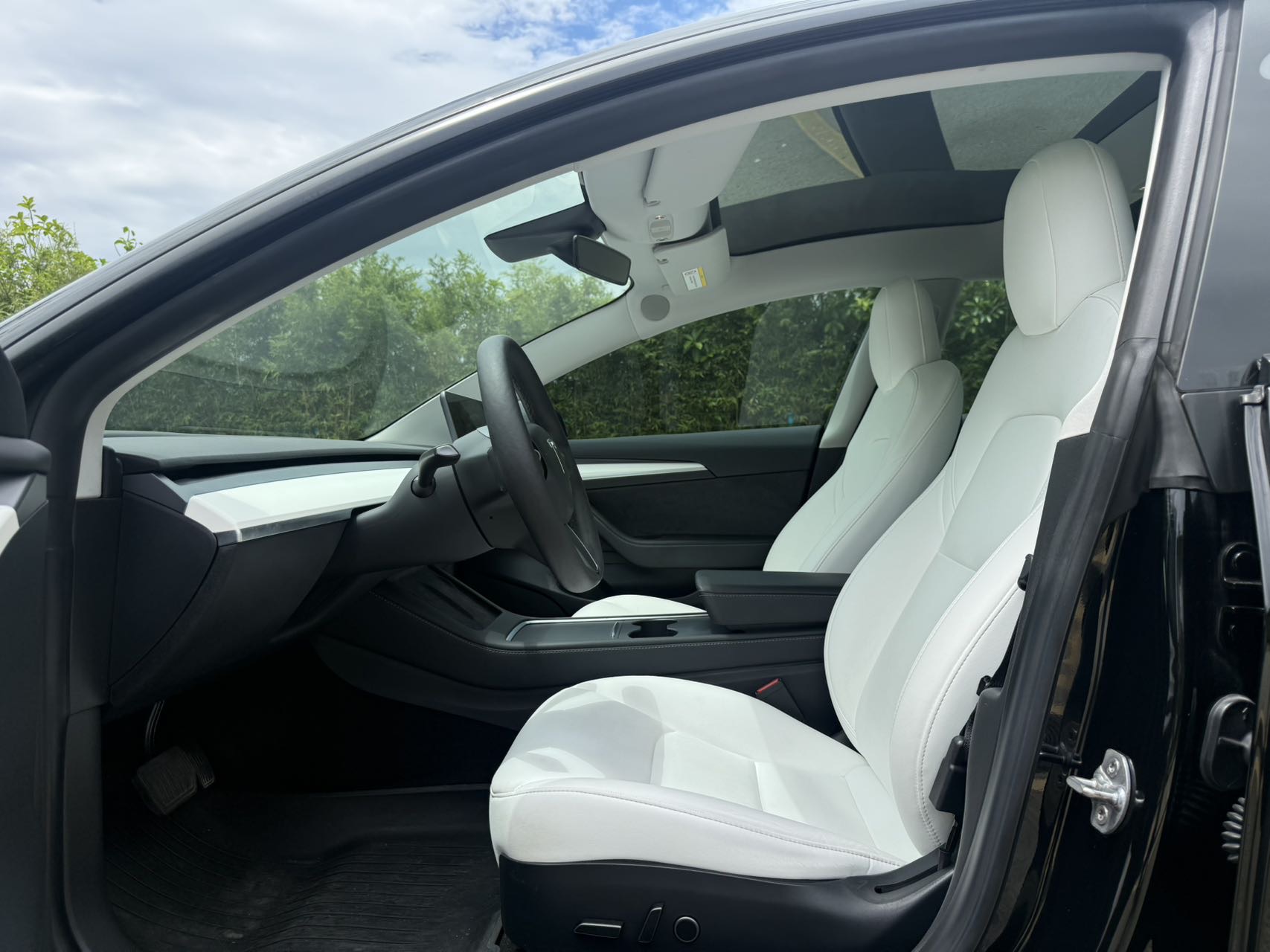 Tesla Model 3 2021 #4 Tesla Model 3 2021 car image #4