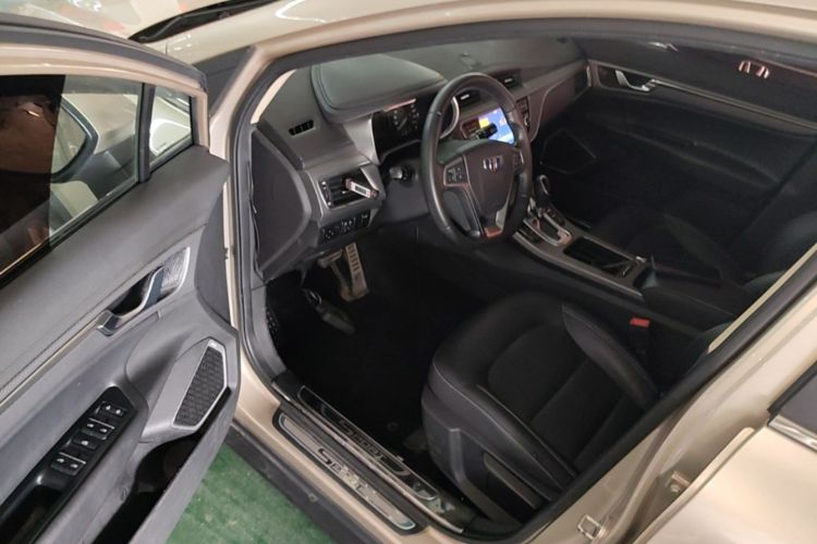 GEELY Emgrand GS 2017 #12 GEELY Emgrand GS 2017 car image #12