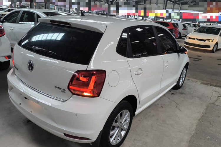 Volkswagen Polo 2016 #5 Volkswagen Polo 2016 car image #5