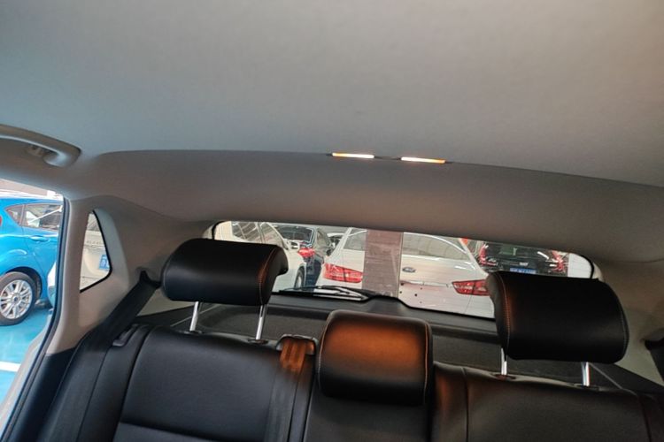 Volkswagen Polo 2017 #18 Volkswagen Polo 2017 car image #18