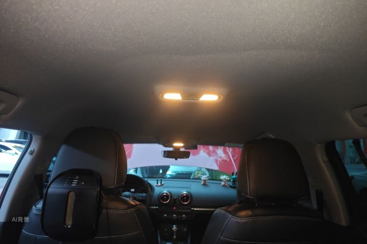 Audi A3 2018 immagine di auto #20