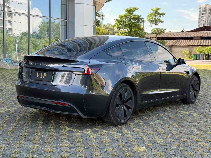 Tesla Model 3 2024 #4 Tesla Model 3 2024 car image #4