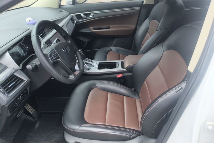 GEELY Emgrand GS 2019 car image #15