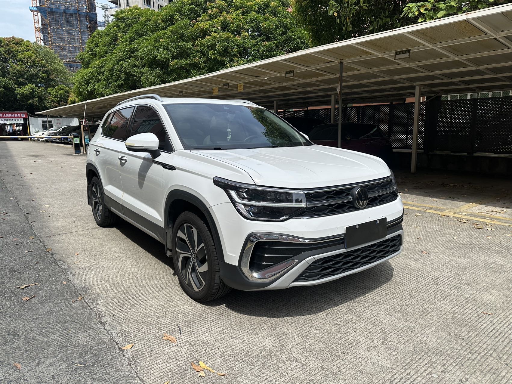 Volkswagen Tharu 2023 car image #3