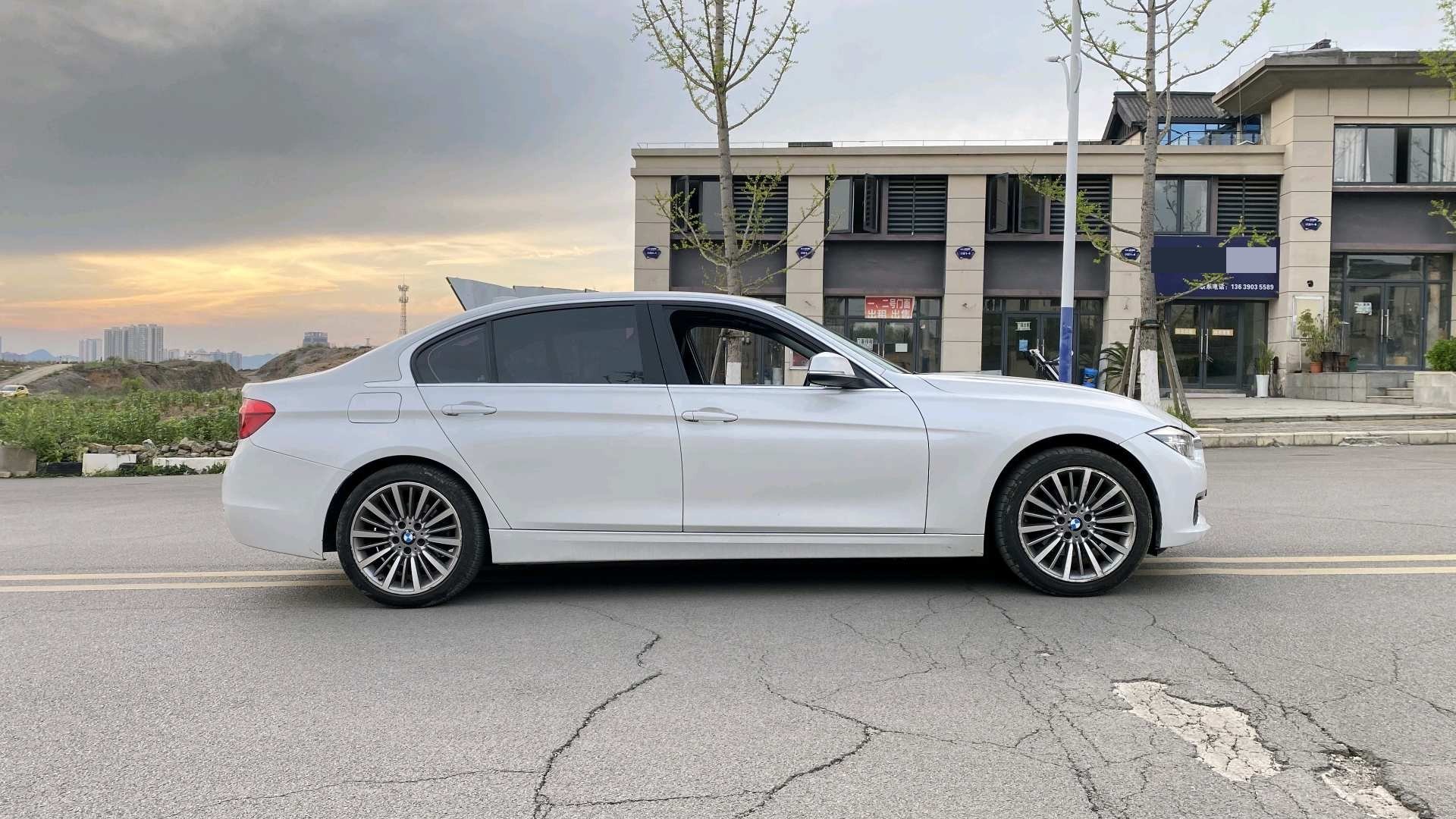 BMW 3 Series 2019 #5 BMW 3 Series 2019 immagine di auto #5