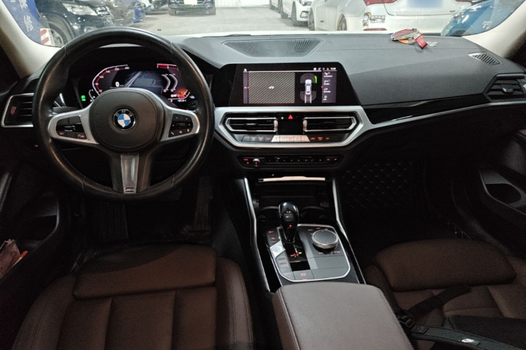 BMW 3 Series 2020 #10 BMW 3 Series 2020 car image #10