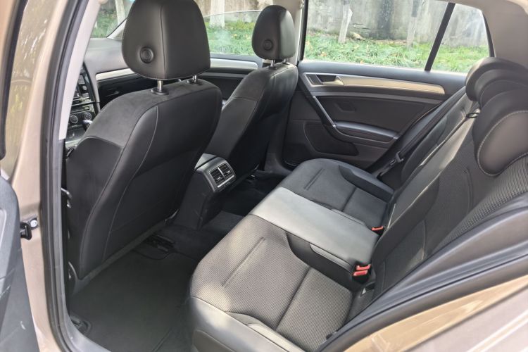 Volkswagen Golf 2018 #14 Volkswagen Golf 2018 car image #14