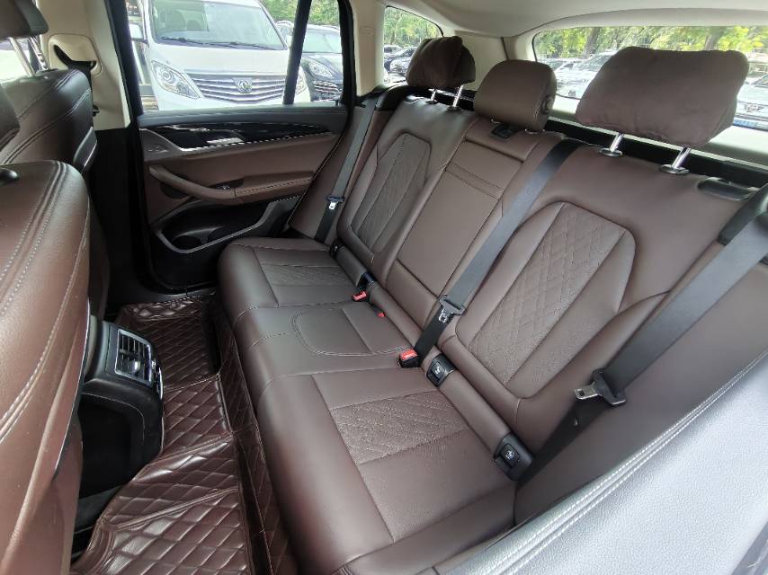 BMW iX3 2023 #8 BMW iX3 2023 изображение автомобиля #8