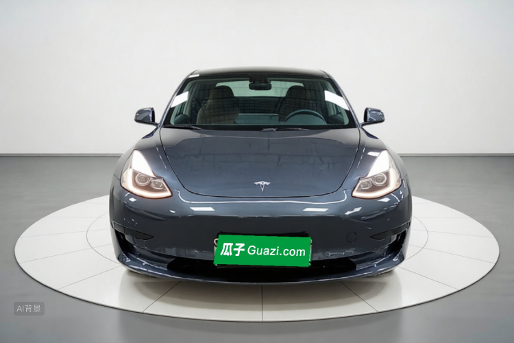 Tesla Model 3 2022 car image #3