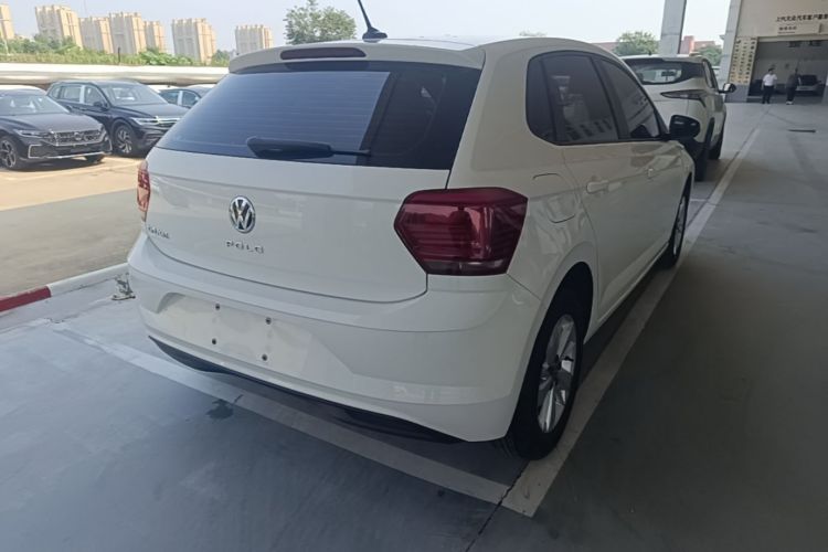 Volkswagen Polo 2021 car image #7