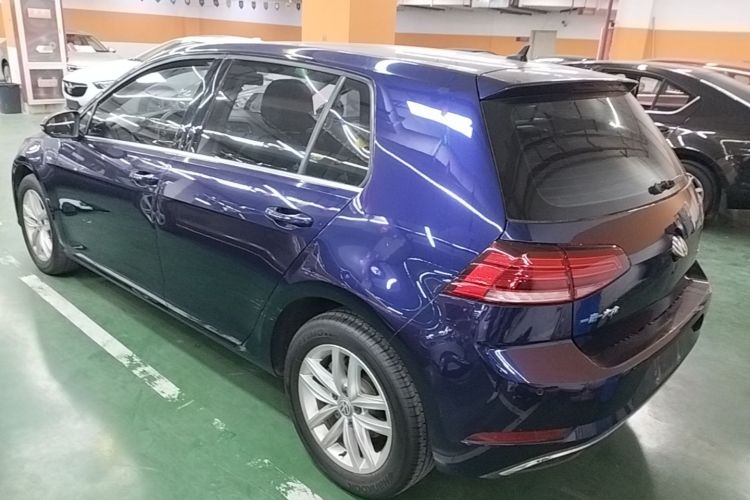 Volkswagen Golf 2019 صورة سيارة #7