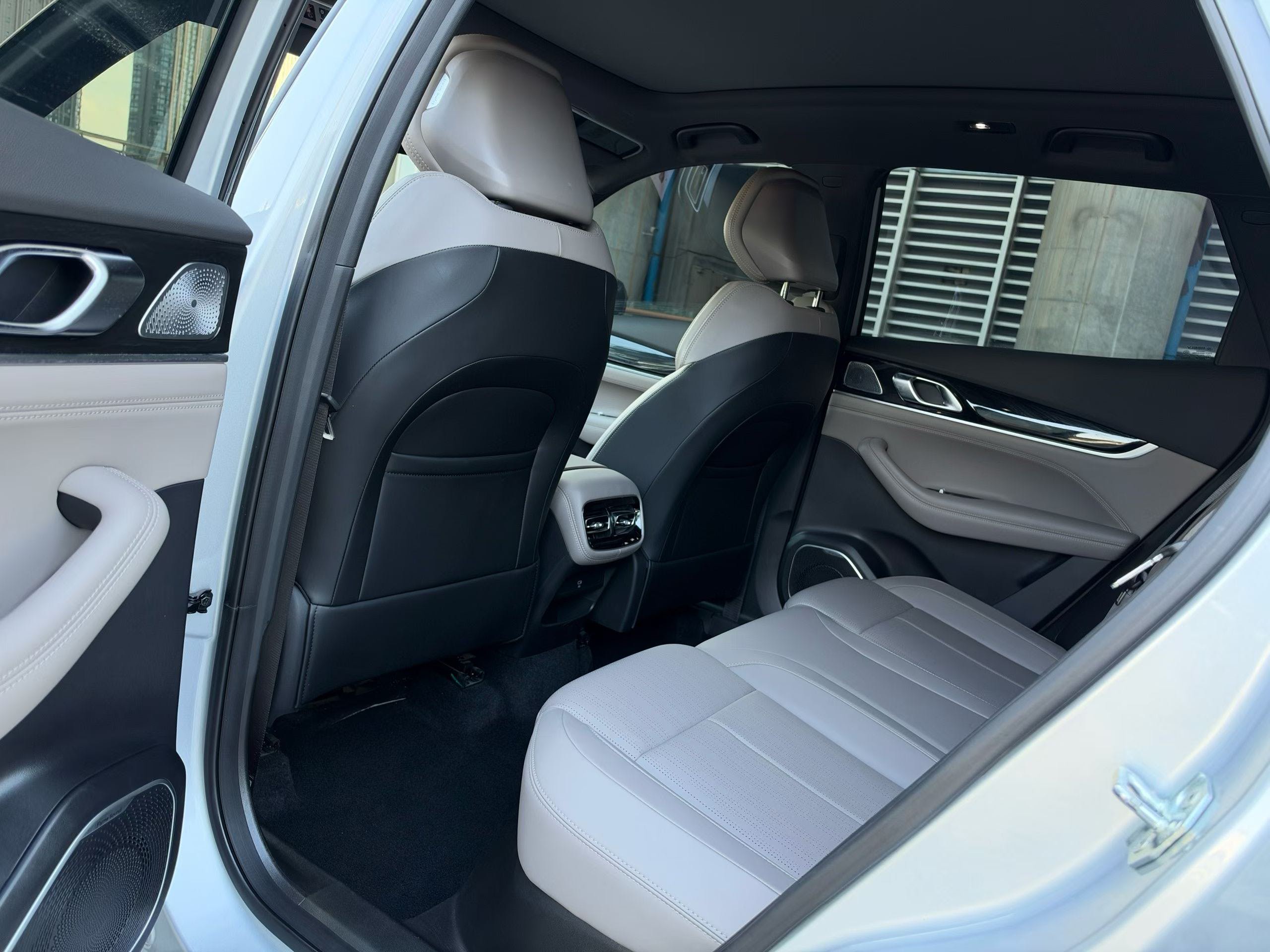 GEELY Boyue L 2025 #8 GEELY Boyue L 2025 car image #8