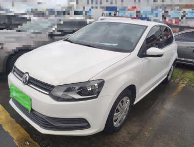 Volkswagen Polo 2016 car image 