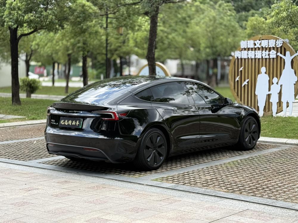 Tesla Model 3 2024 #6 Tesla Model 3 2024 car image #6