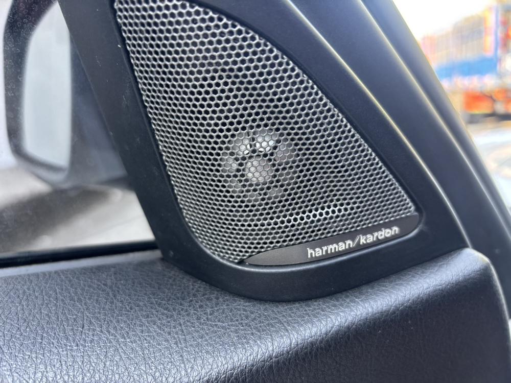 BMW 3 Series 2018 #7 BMW 3 Series 2018 car image #7