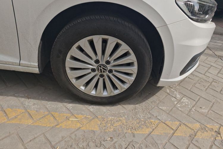Volkswagen Lavida 2021 car image #6