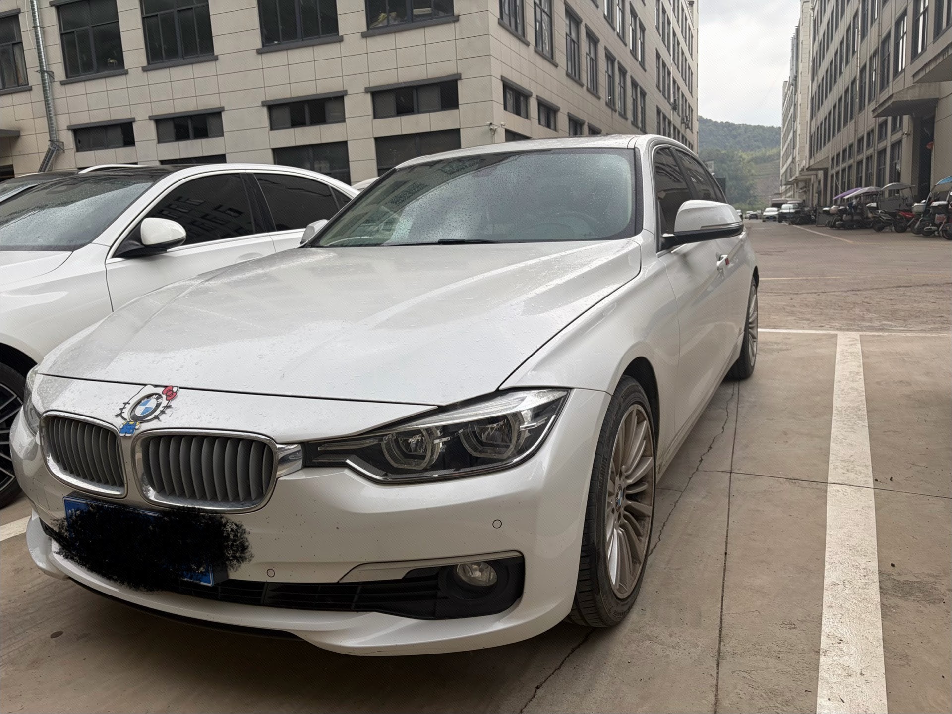 2018 2018 car image