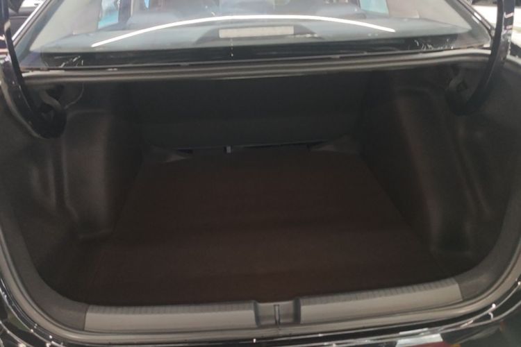 Volkswagen Lavida 2026 car image #19