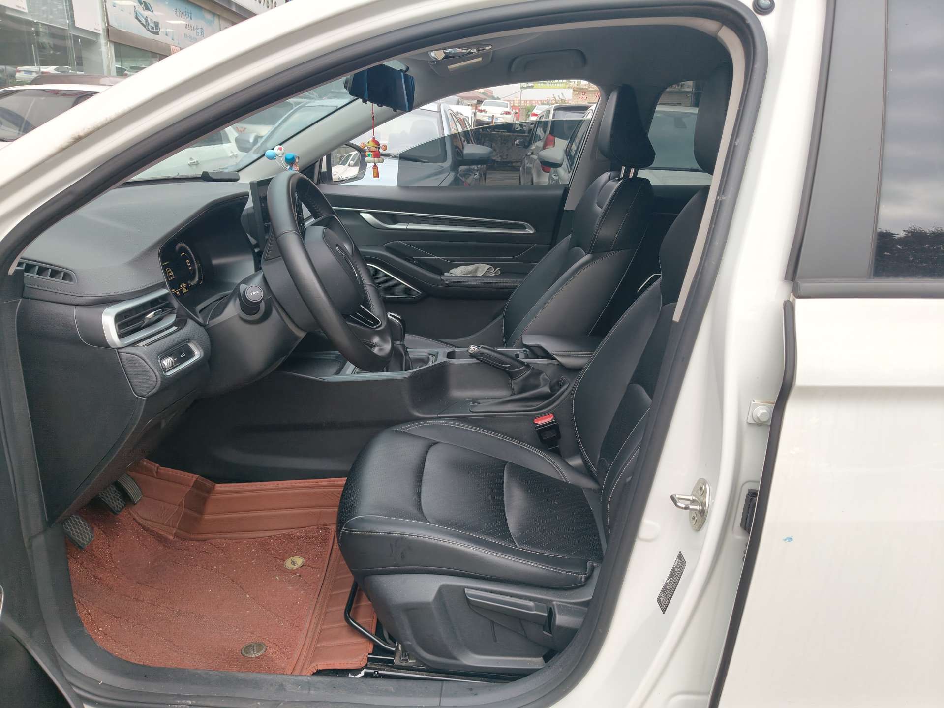 GEELY Emgrand 2024 imagen de coche #8