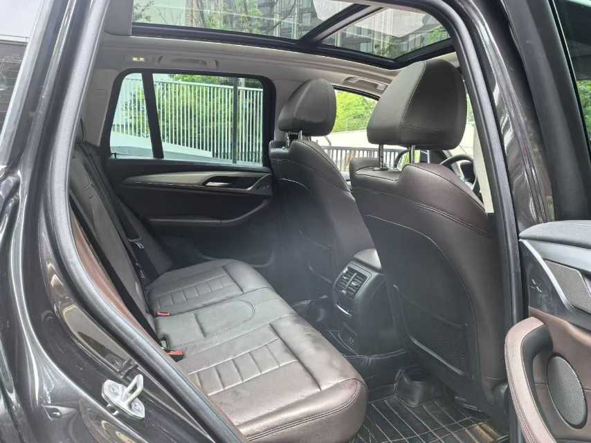BMW iX3 2021 #6 BMW iX3 2021 immagine di auto #6