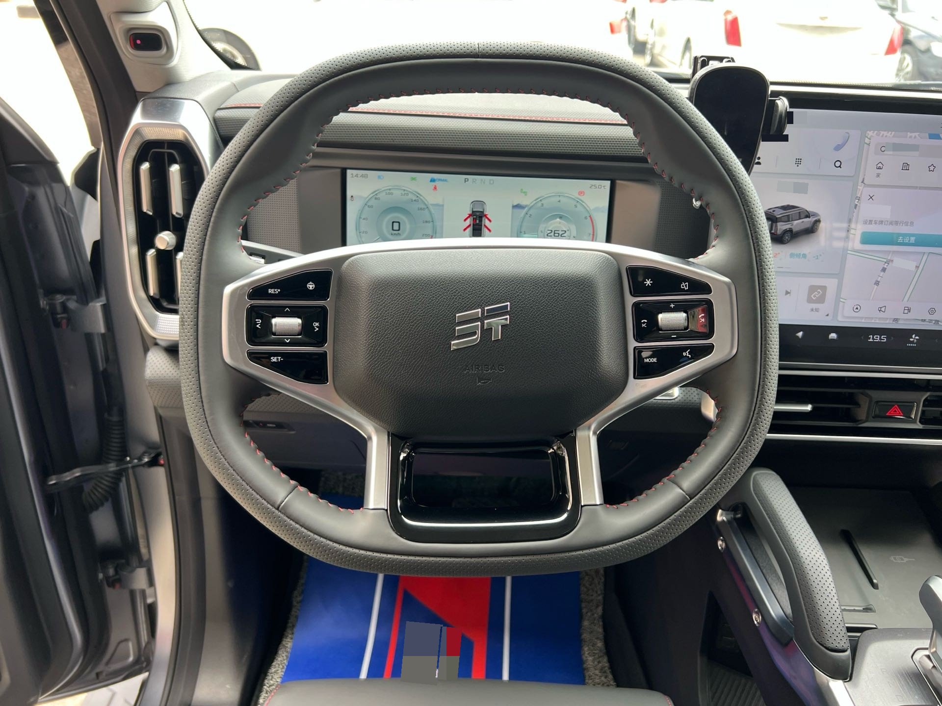 Jetour Traveller 2024 car image #6