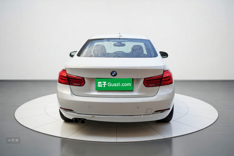 BMW 3 Series 2018 car image #6
